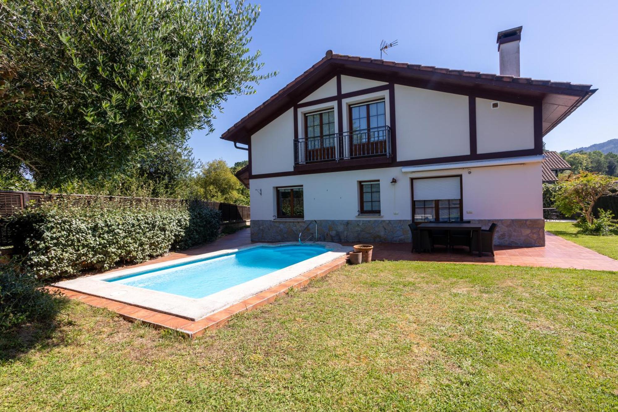 Urdaibai Boutique Villa Altamira Exterior photo