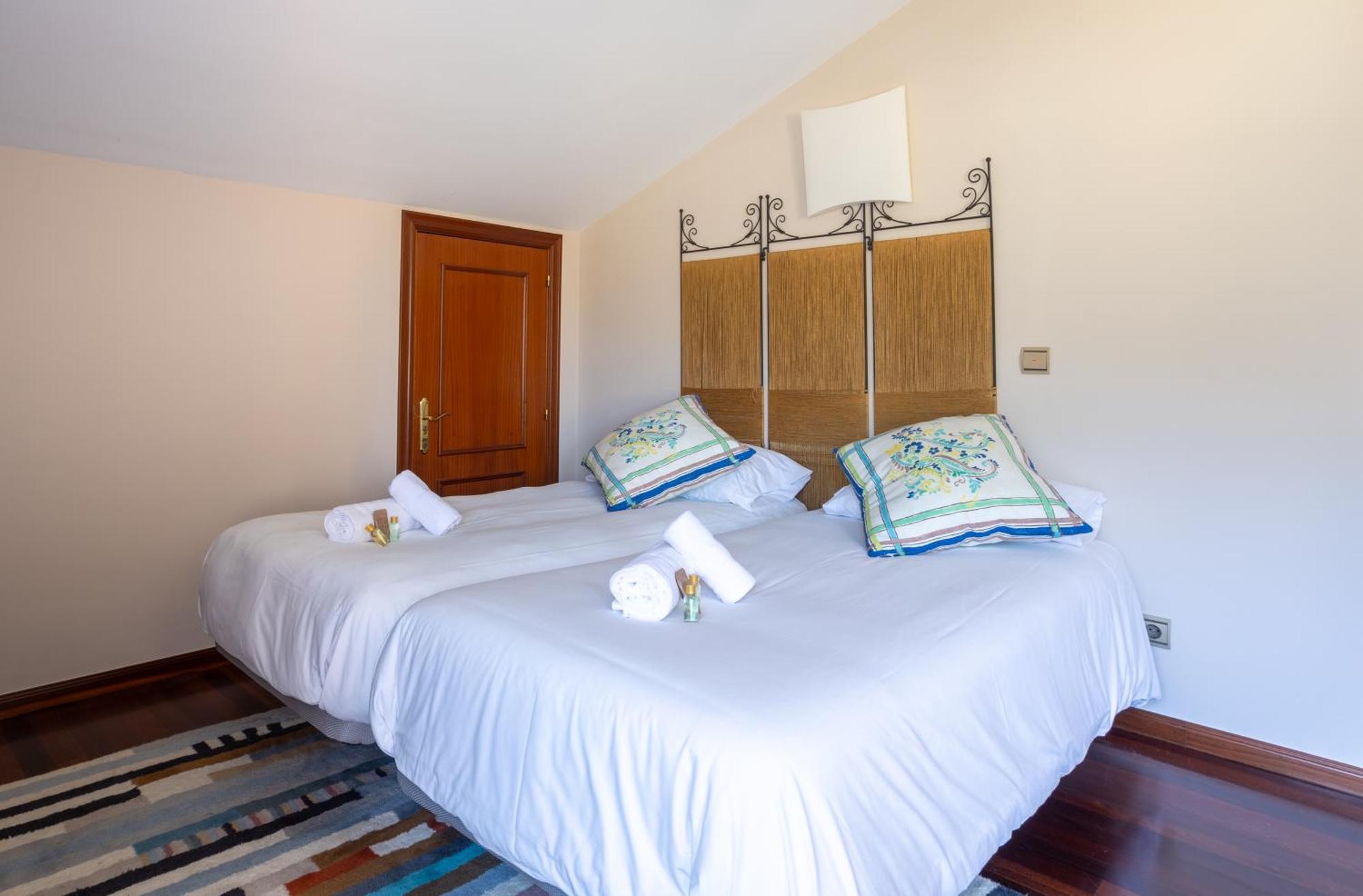 Urdaibai Boutique Villa Altamira Exterior photo