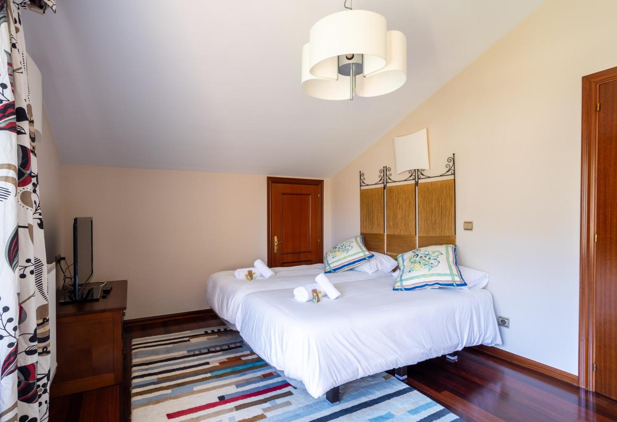 Urdaibai Boutique Villa Altamira Exterior photo